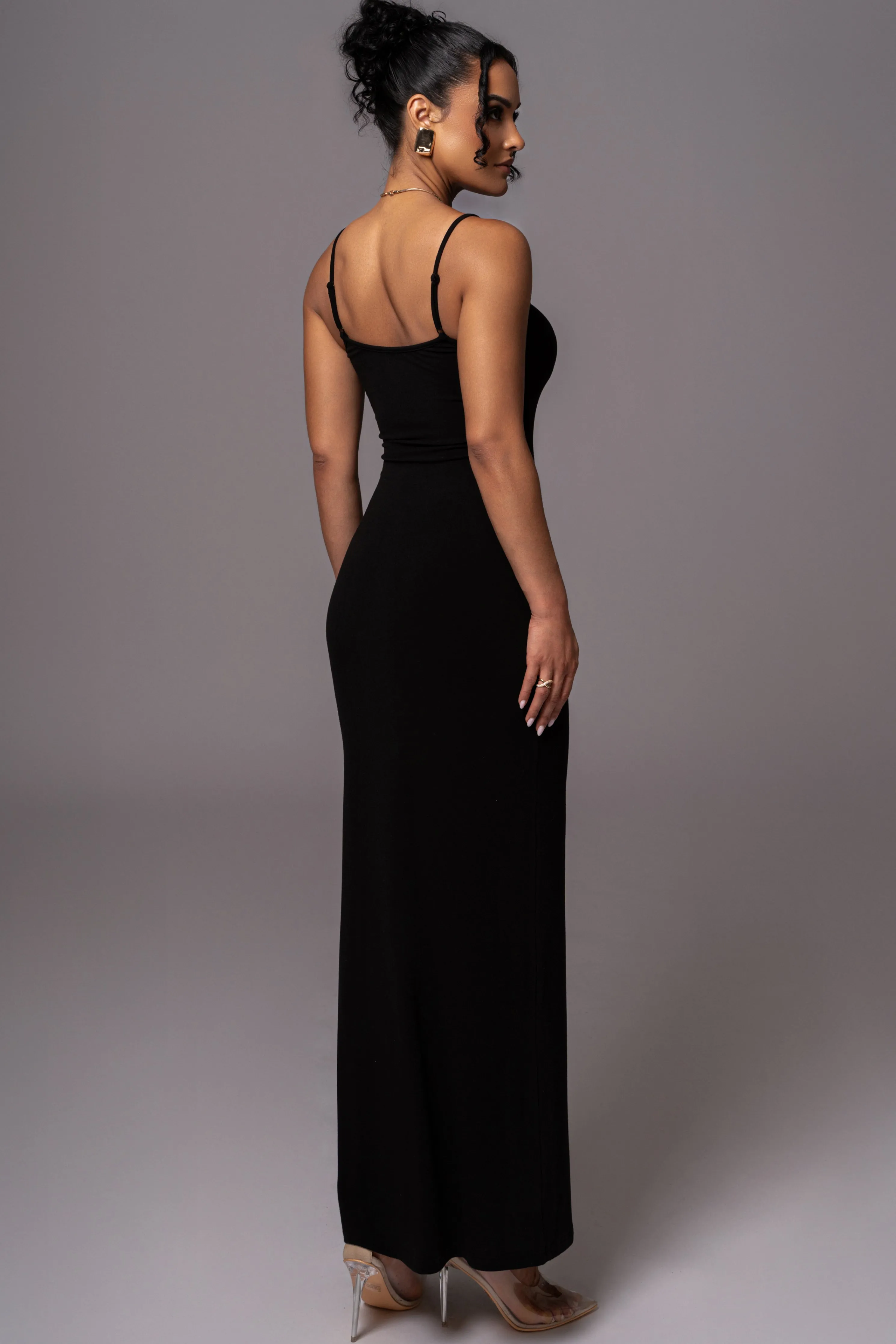 Black Smooth Simplicity Maxi Dress