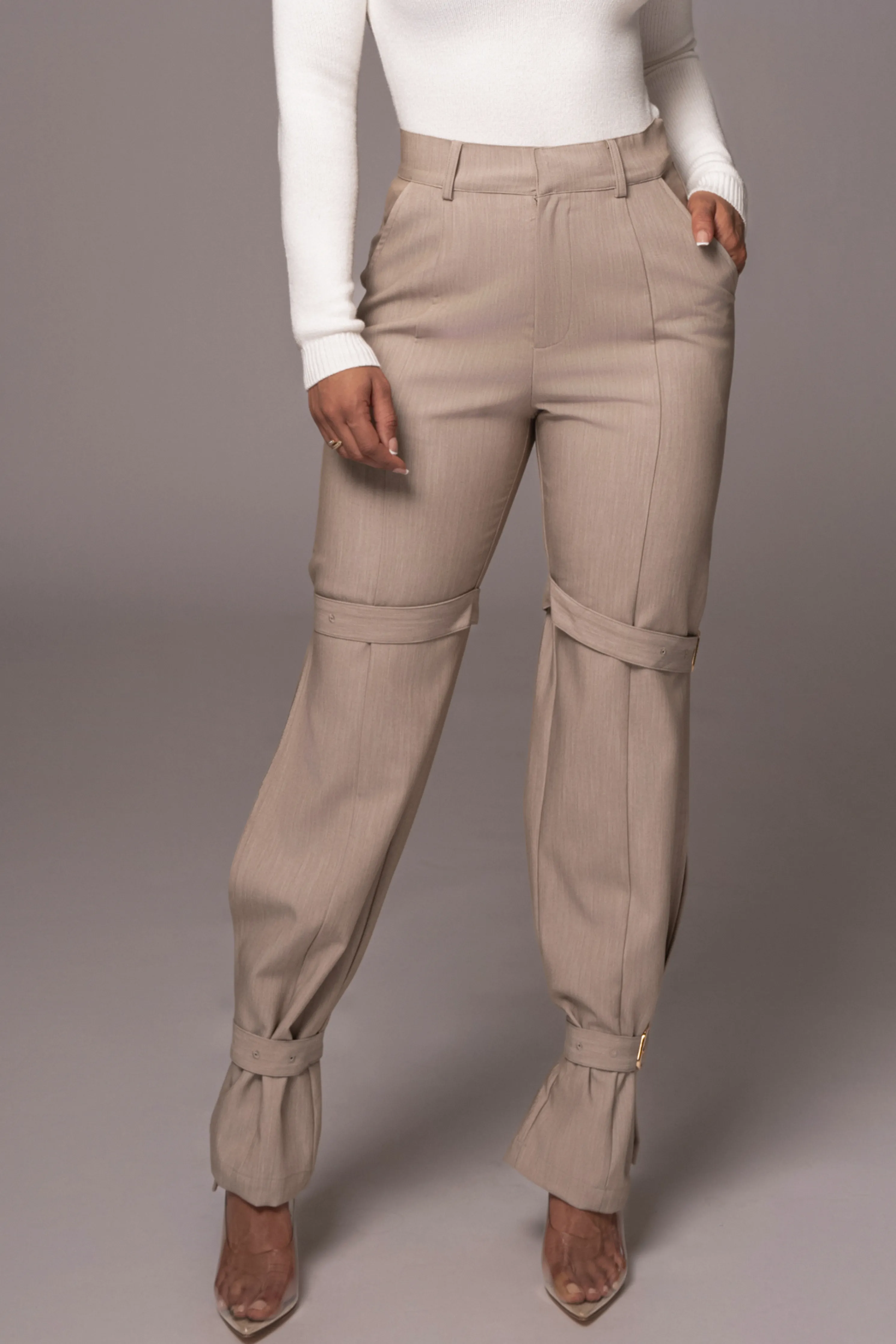 Brown Refined Belted Leg Pants