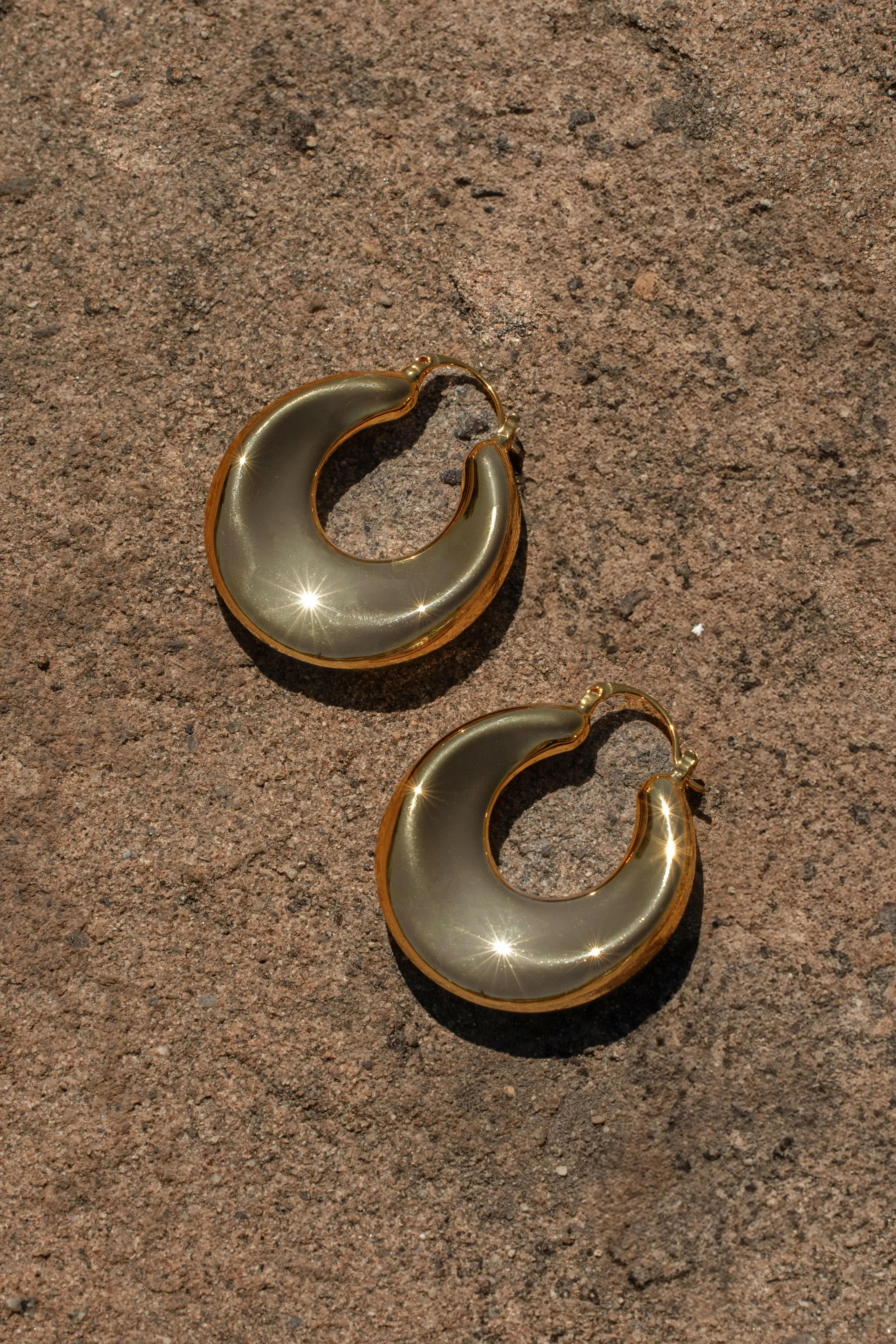 Gold Look Out Hoop Earrings