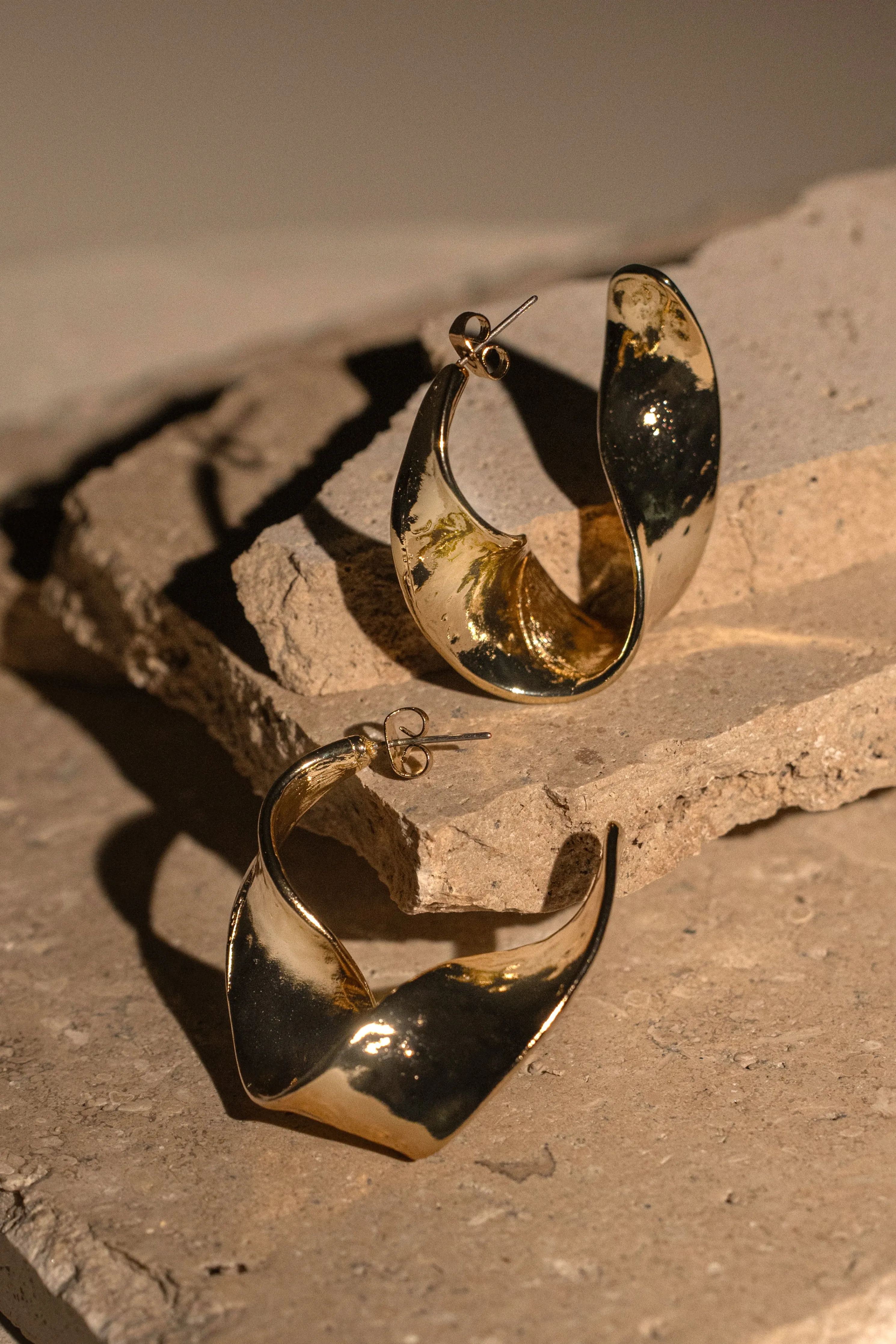 Gold Lulu Open Hoop Earrings