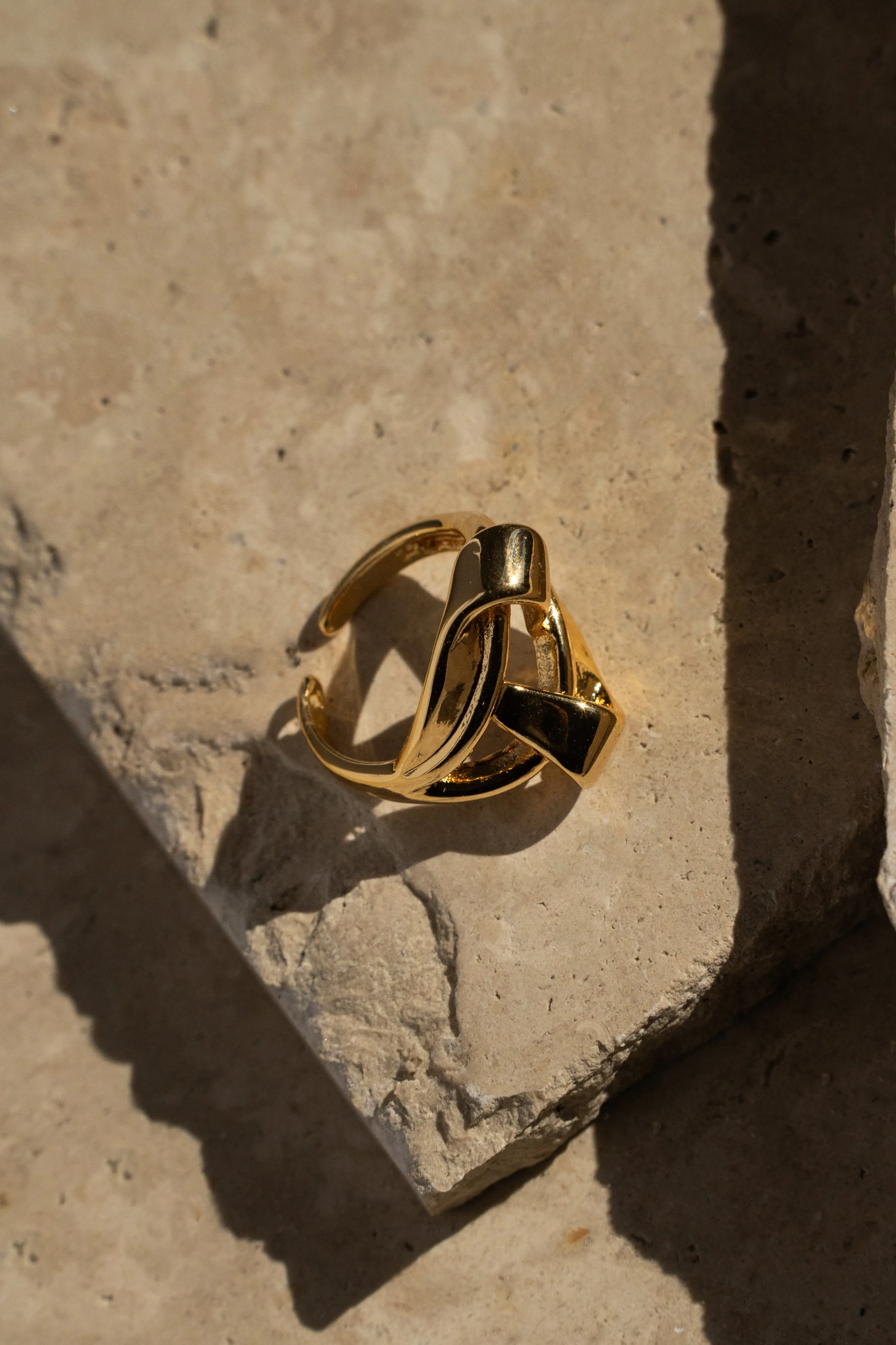 Gold Reine Ring