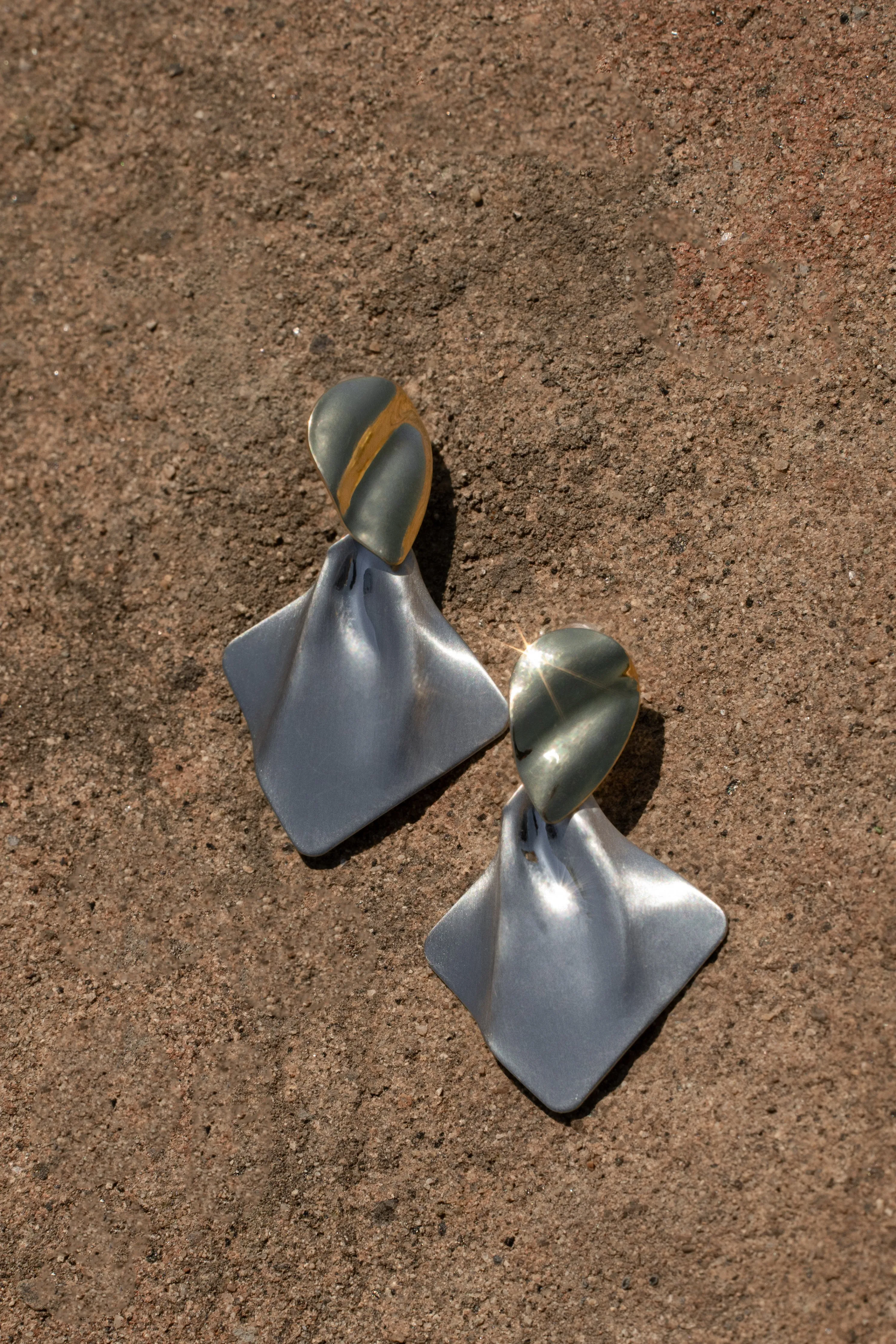 Gold Rosanna Earrings