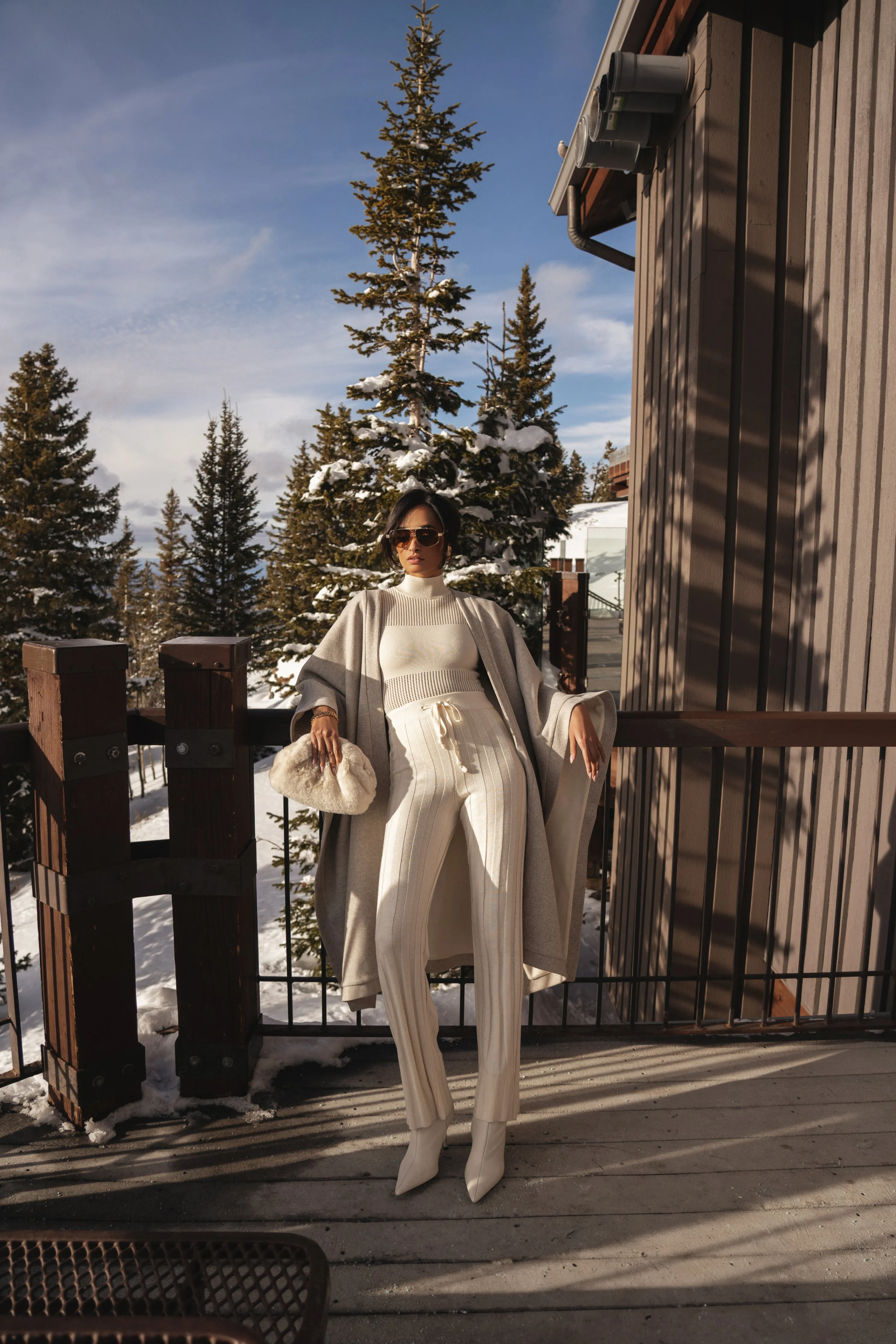 Ivory Park City Reversible Shawl