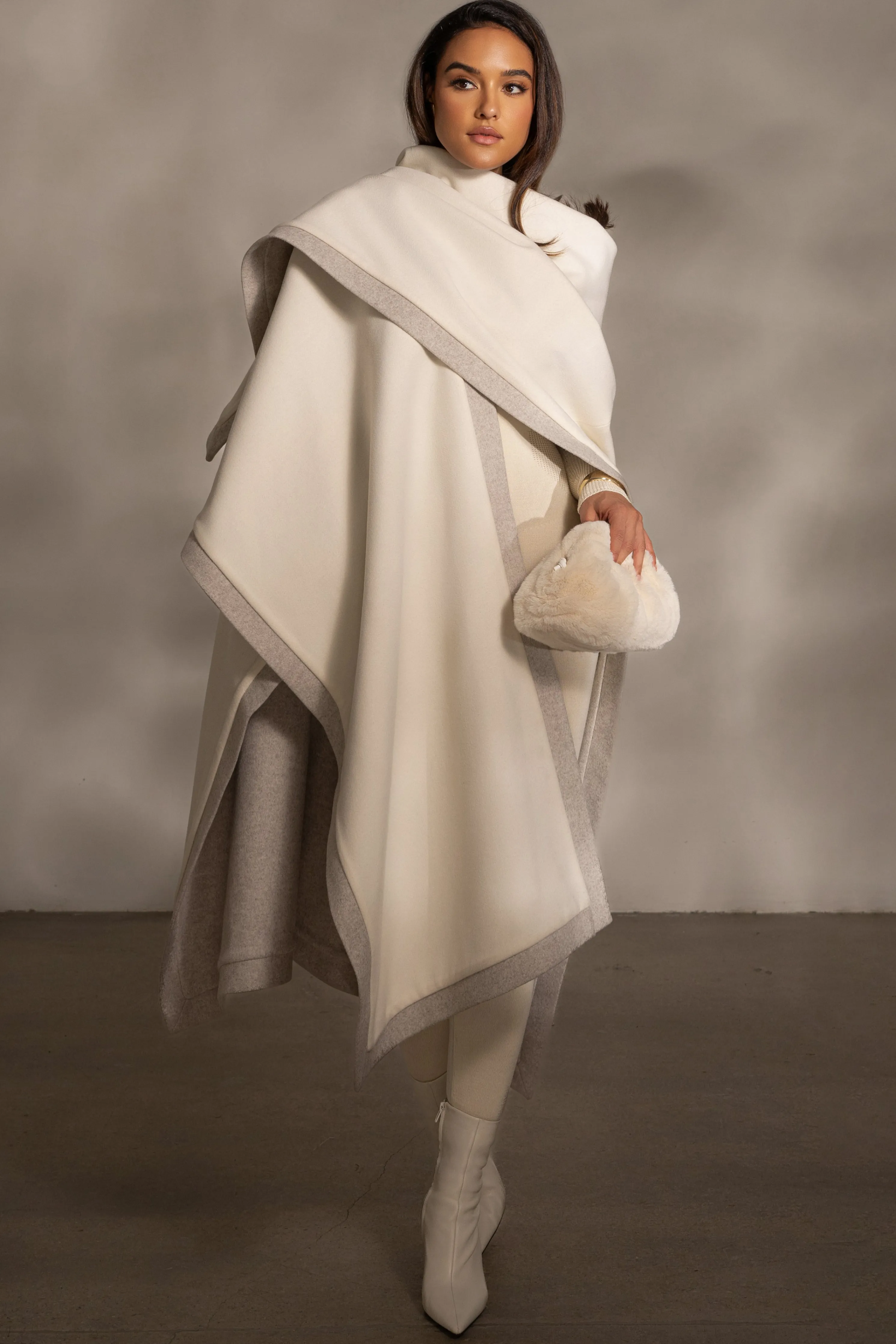 Ivory Park City Reversible Shawl