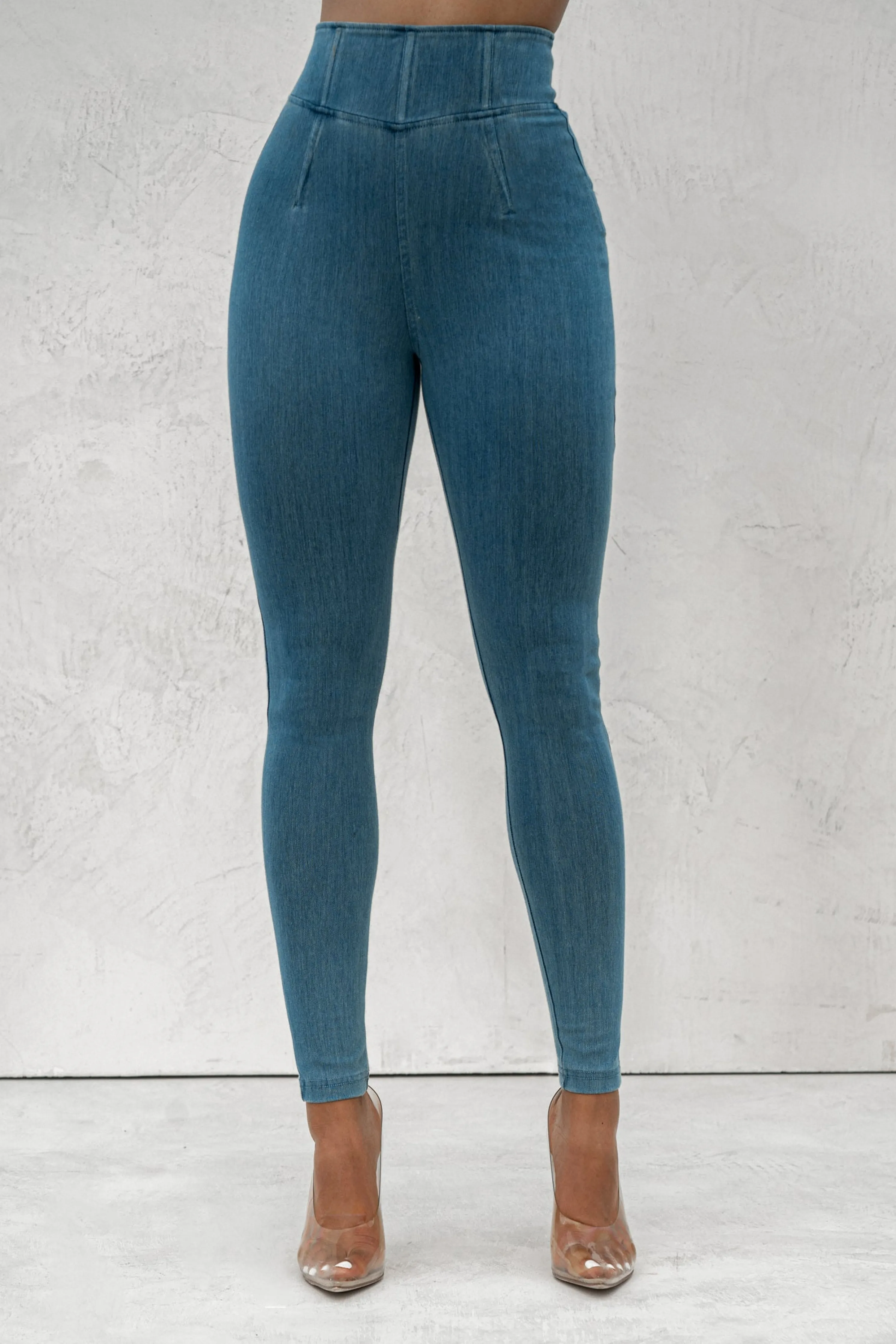 Medium Wash ALICE HIGH WAISTED JEANS