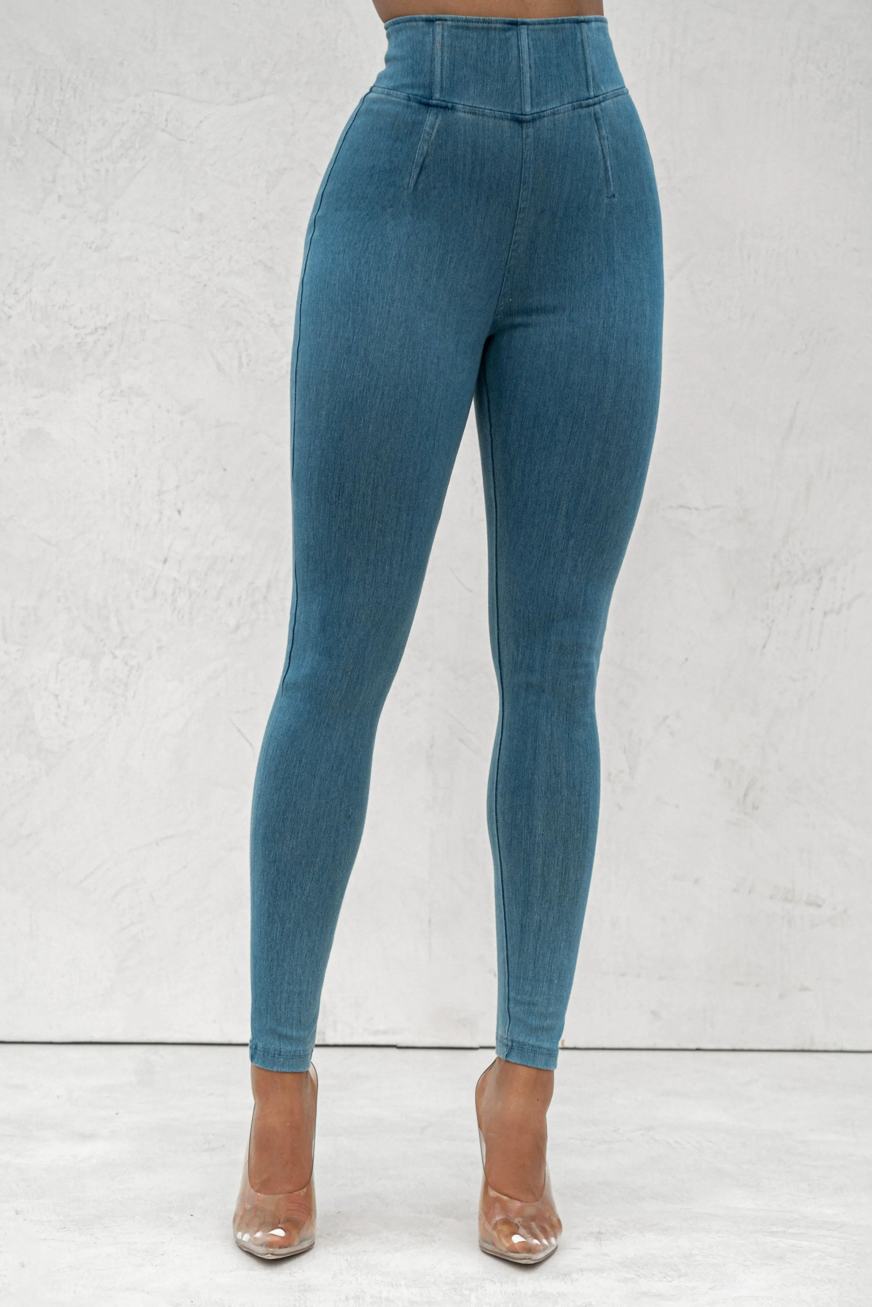 Medium Wash ALICE HIGH WAISTED JEANS